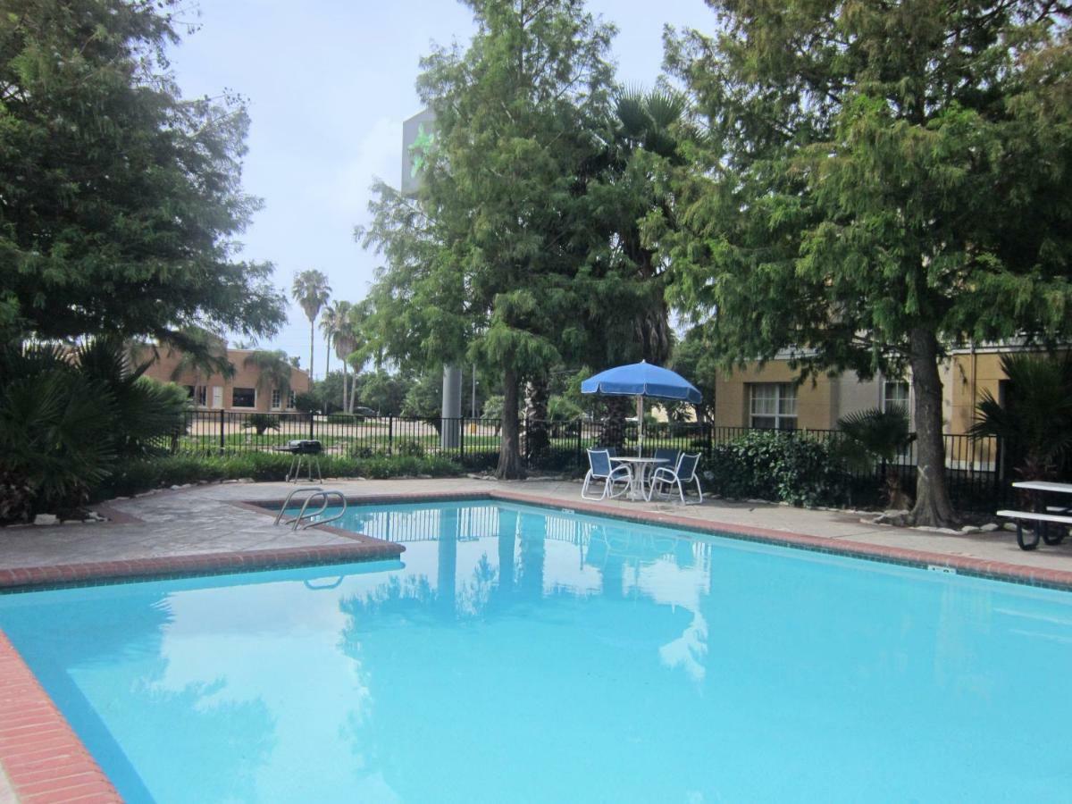 Sonesta Simply Suites Stafford Luaran gambar